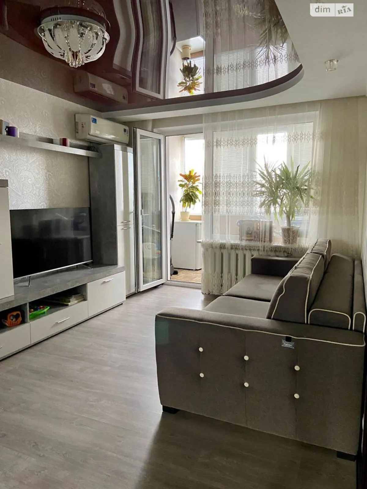 Продається 2-кімнатна квартира 45 кв. м у Миколаєві, просп. Корабелів - фото 1