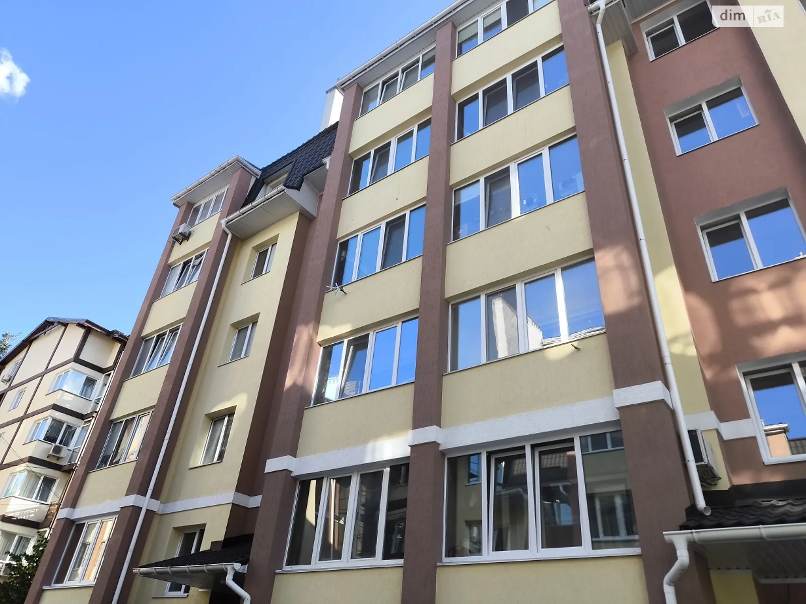 Продается 2-комнатная квартира 68.4 кв. м в Ирпене, цена: 58500 $ - фото 1