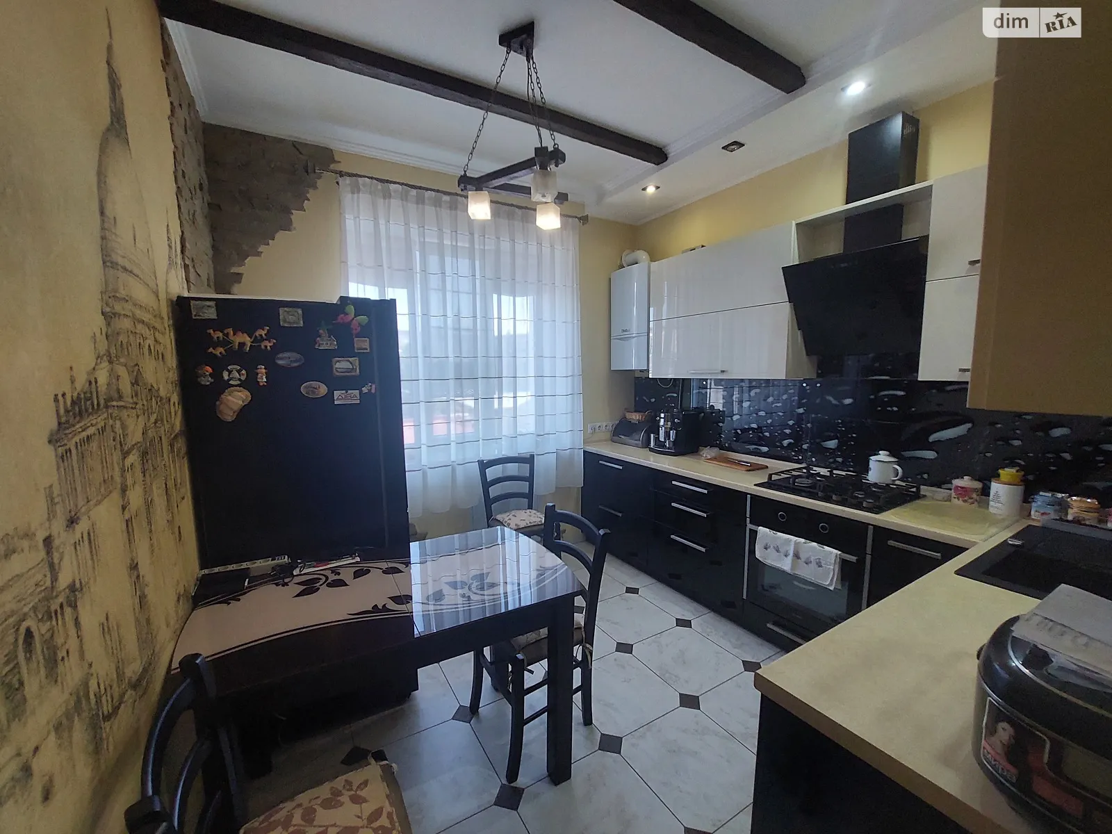 Продается 2-комнатная квартира 56.9 кв. м в Дрогобыче, ул. Адама Мицкевича - фото 1