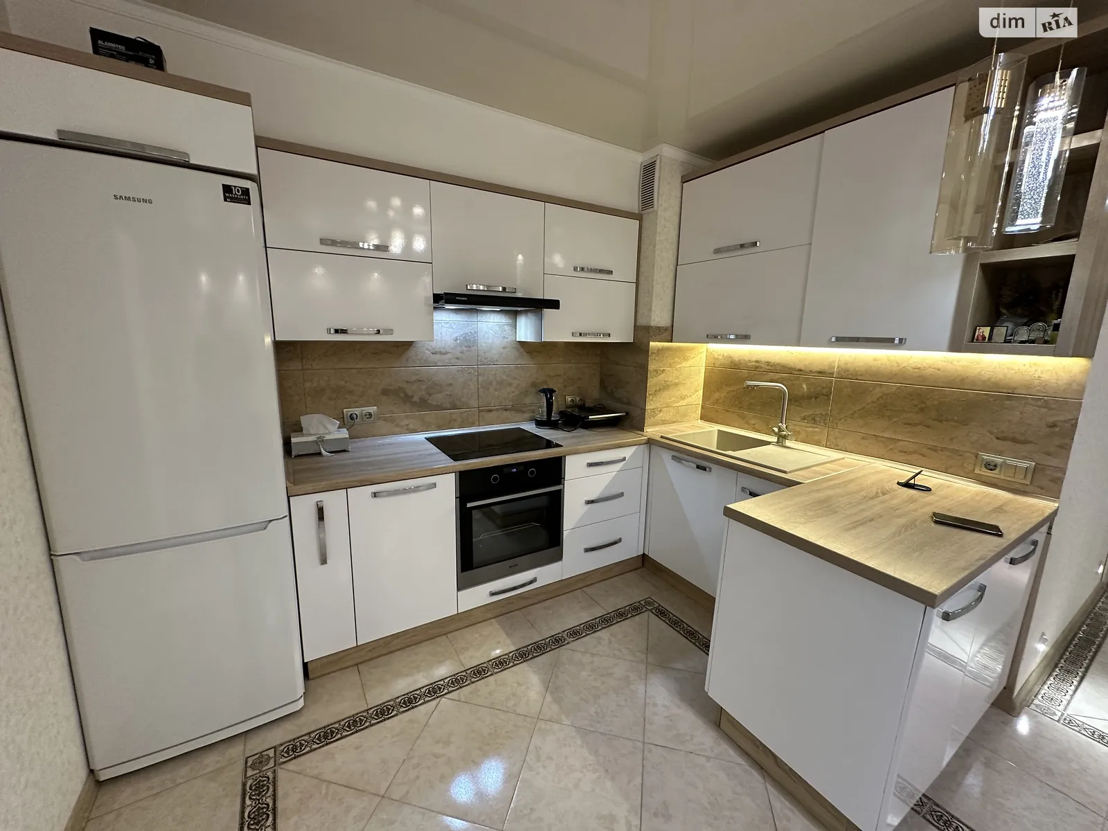 Продається 2-кімнатна квартира 78 кв. м у Вінниці, вул. Замостянська, 34А - фото 1