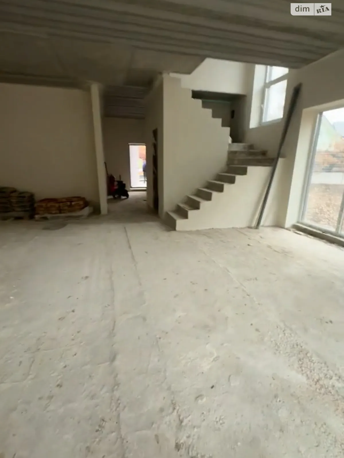 Продается дом на 2 этажа 160 кв. м с верандой, цена: 185000 $ - фото 1