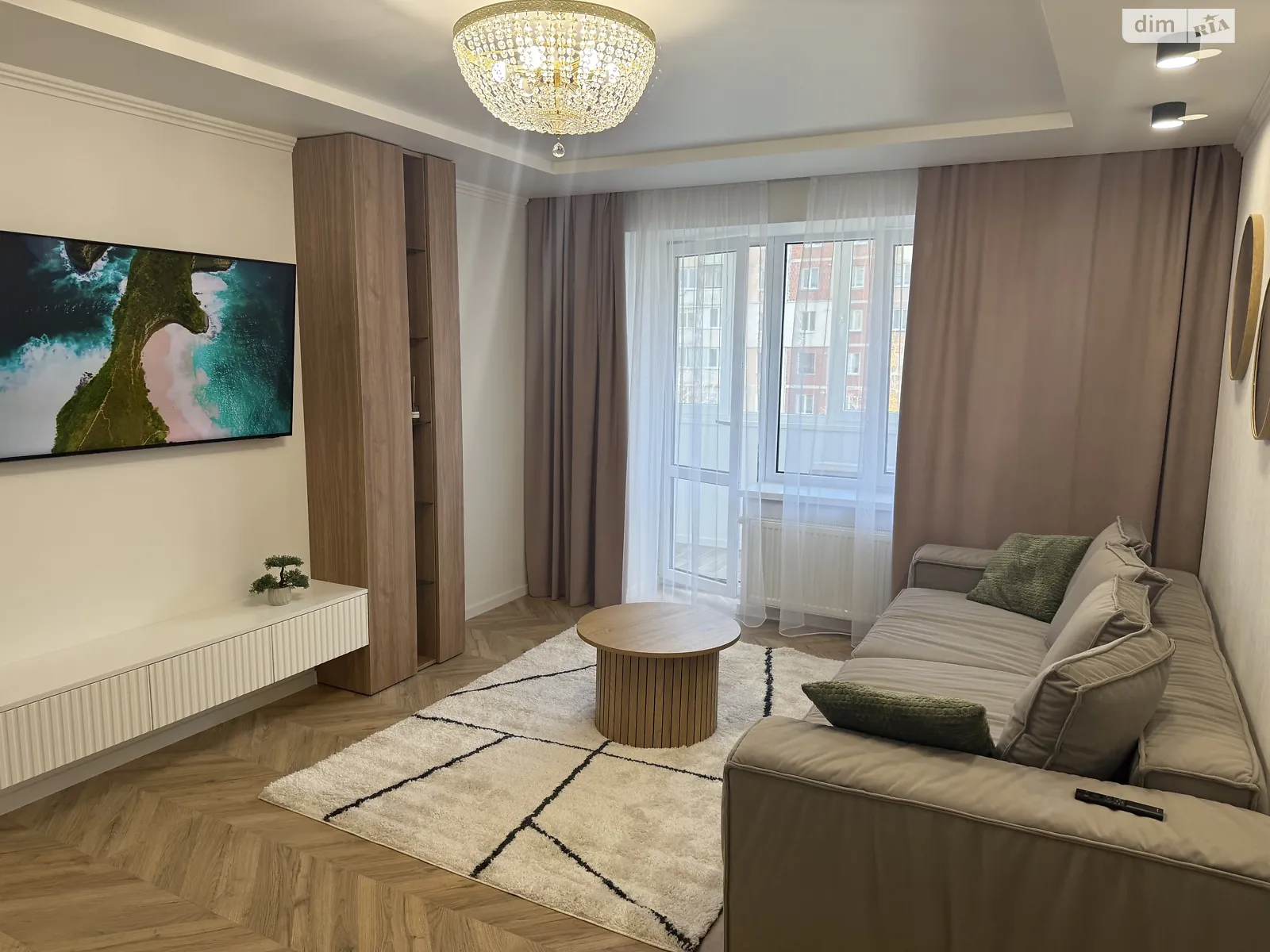 2-кімнатна квартира 68 кв. м у Тернополі, цена: 87500 $ - фото 1