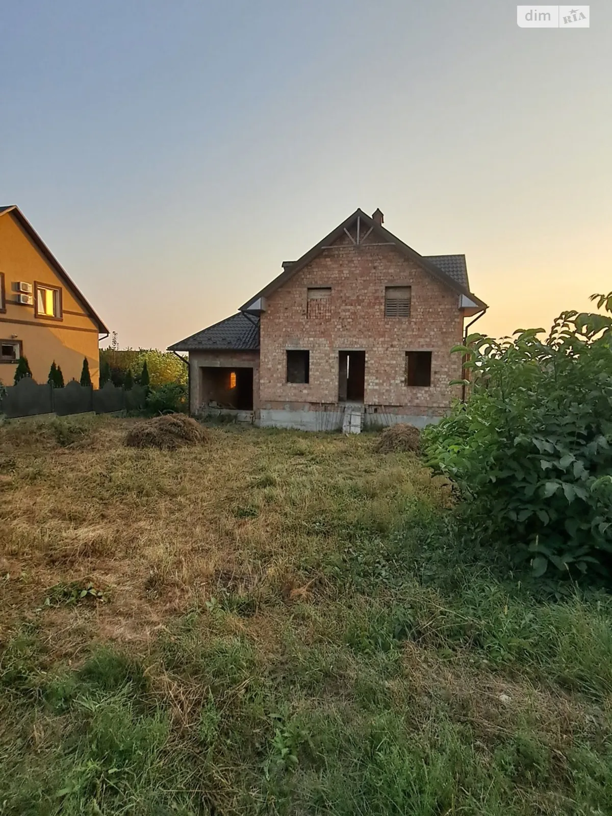 Продается дом на 2 этажа 240 кв. м с мебелью, цена: 77000 $ - фото 1
