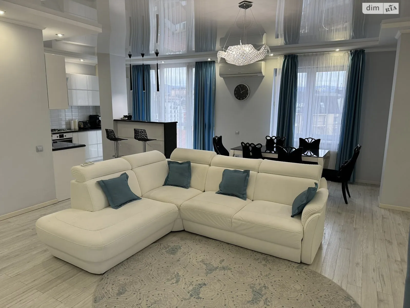 Продается 2-комнатная квартира 118.2 кв. м в Трускавце, ул. Дроогобычская - фото 1