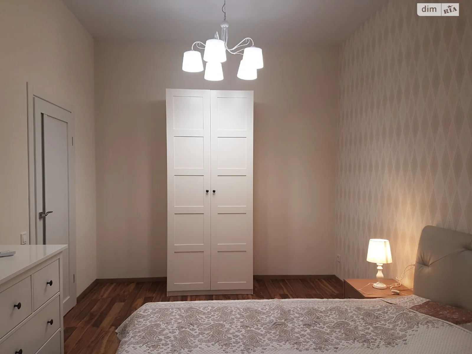 Продається 1-кімнатна квартира 96.1 кв. м у Одесі, узвіз Військовий, 13А - фото 1
