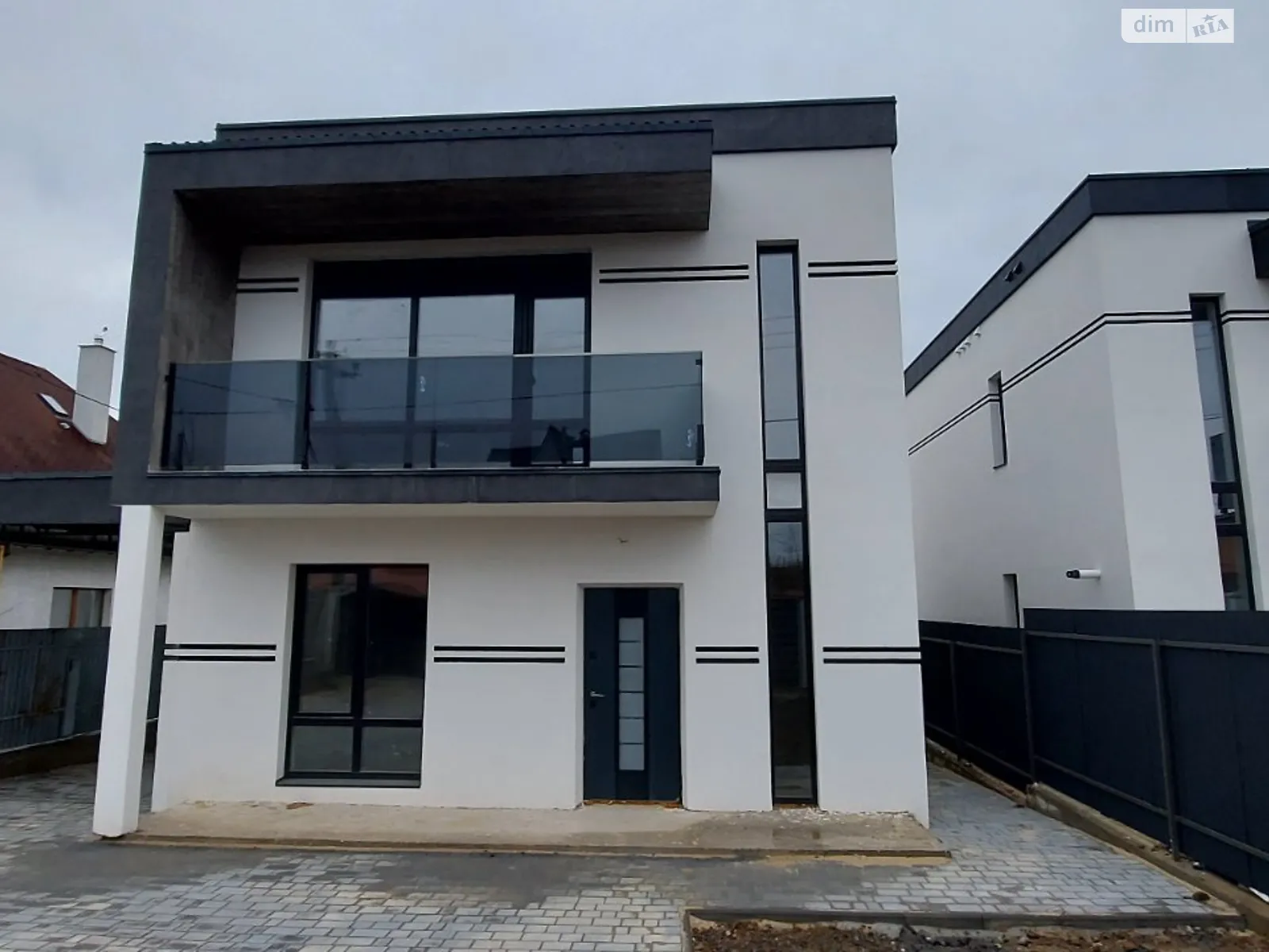 Продается дом на 2 этажа 125 кв. м с мебелью, цена: 110000 $ - фото 1