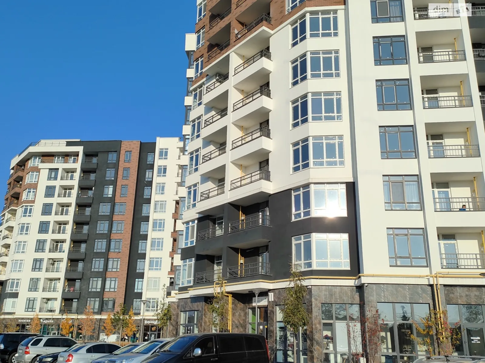 Продається 2-кімнатна квартира 53 кв. м у Ірпені, вул. Ольги Кобилянської(Достоєвського), 1В/26 - фото 1