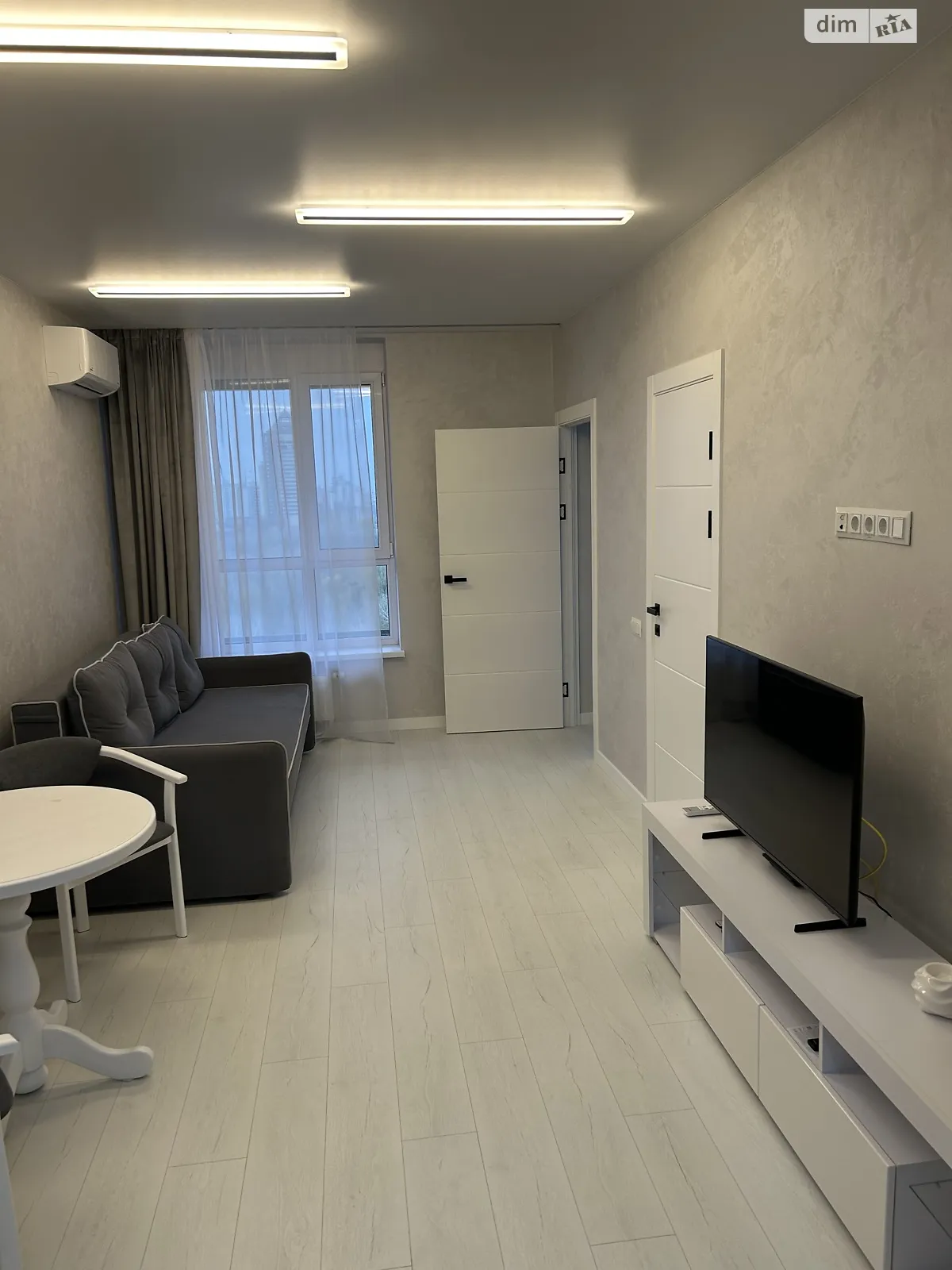 Сдается в аренду 1-комнатная квартира 40 кв. м в Киеве, ул. Елены Телиги, 25 - фото 1