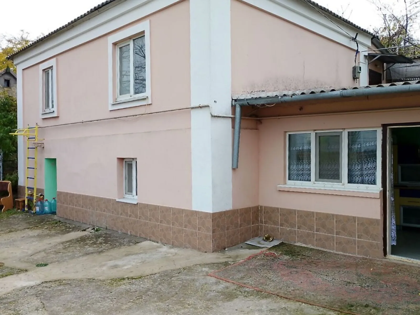 Продається будинок 2 поверховий 110 кв. м с басейном, цена: 37000 $ - фото 1