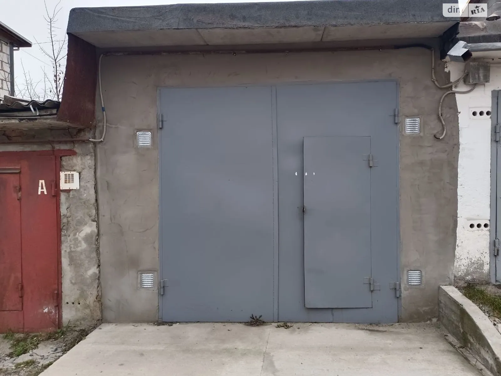 Продается отдельно стоящий гараж под бус на 21.5 кв. м, цена: 8000 $ - фото 1