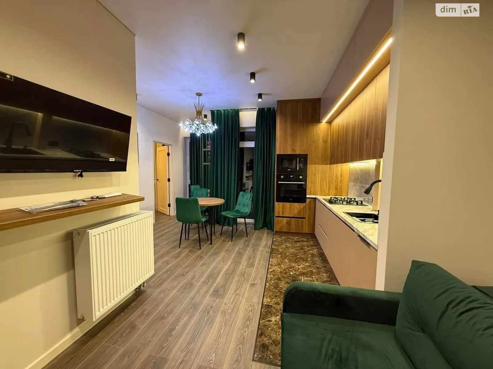 Продается 1-комнатная квартира 42.5 кв. м в Ужгороде, цена: 85000 $ - фото 1
