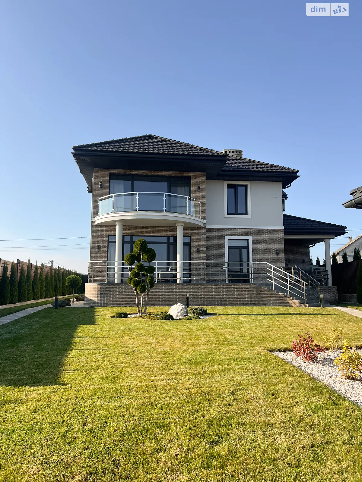 Продается дом на 2 этажа 295 кв. м с мансардой, цена: 500000 $ - фото 1
