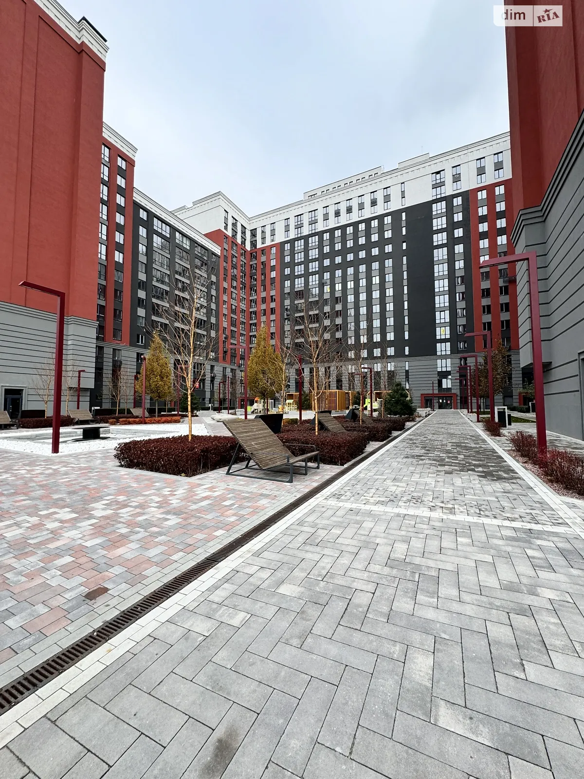 Продається 2-кімнатна квартира 69 кв. м у Ірпені, вул. Університетська(Карла Маркса), 1М/1 - фото 1
