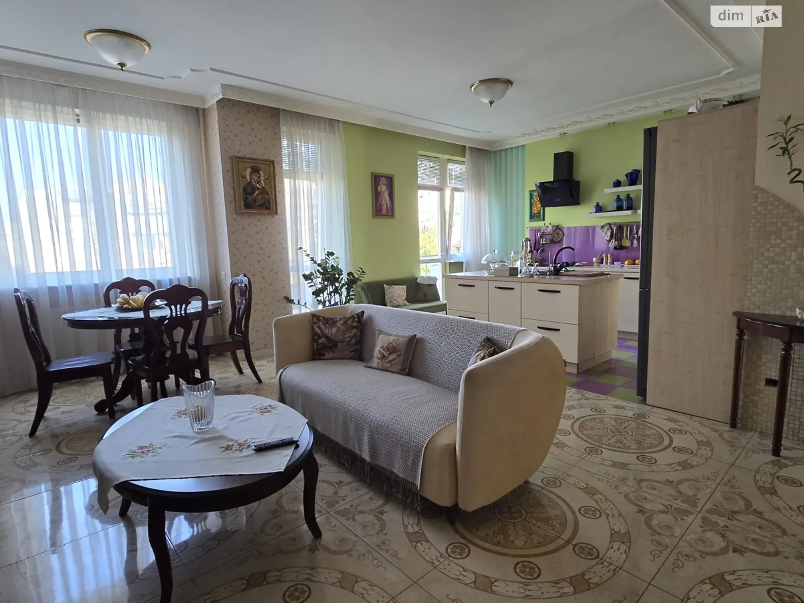 Продається 6-кімнатна квартира 204.1 кв. м у Львові, вул. Конотопська, 25 - фото 1