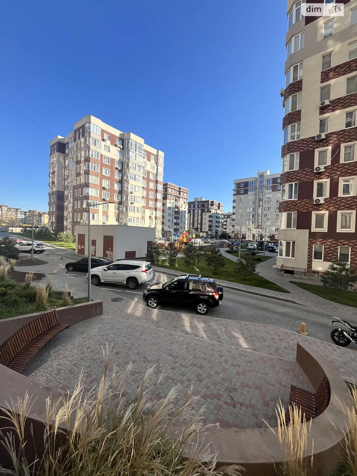 Продается 1-комнатная квартира 40 кв. м в Крыжановка, Южная дор., 3Б - фото 1