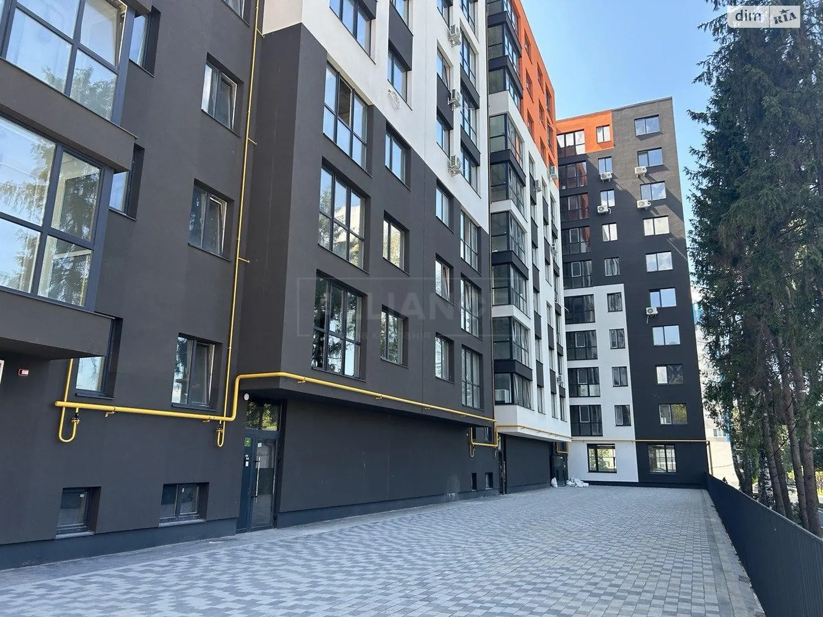 Продается 2-комнатная квартира 59.38 кв. м в Ивано-Франковске, ул. Национальной Гвардии, 3 - фото 1