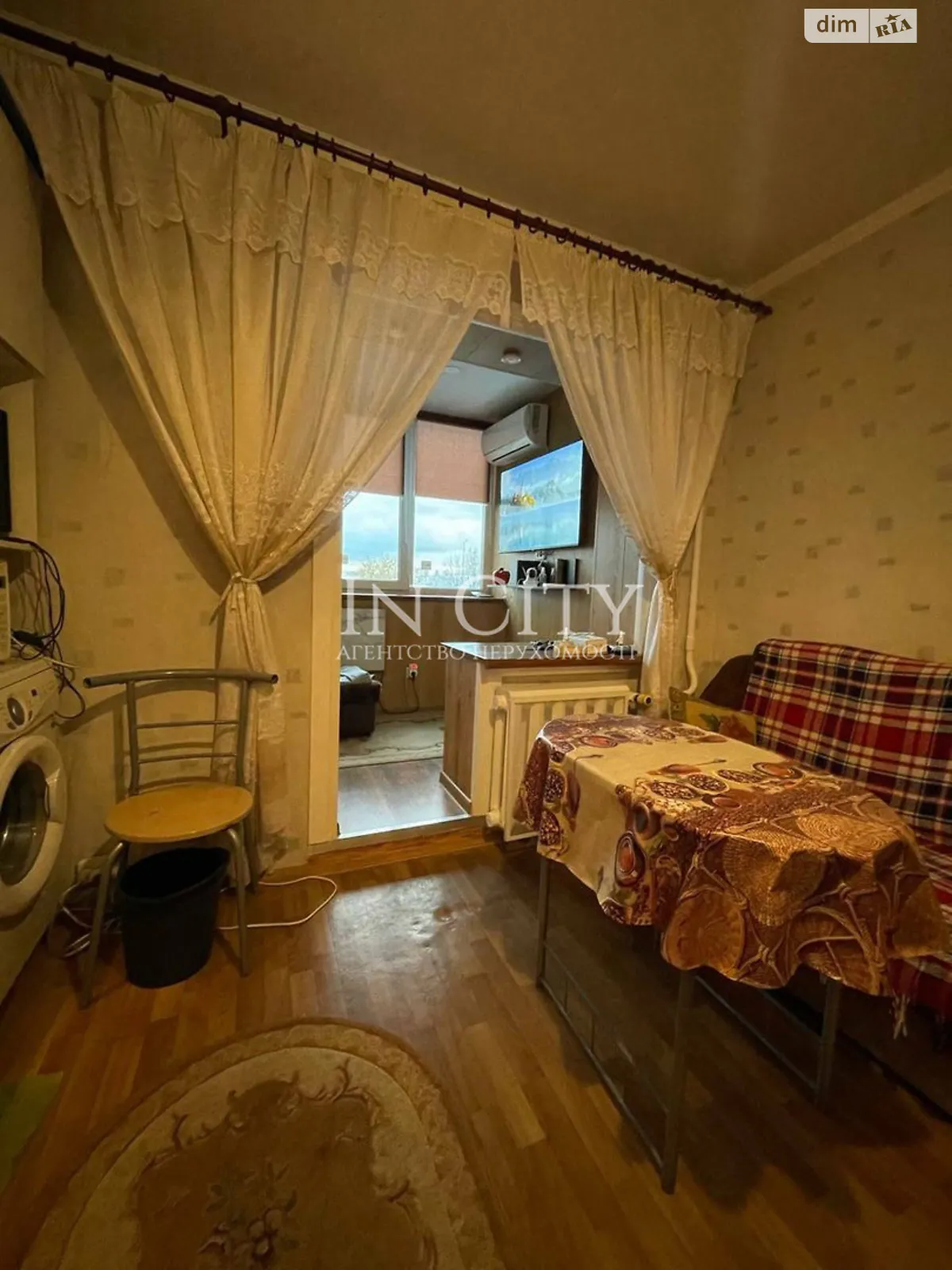Продается 1-комнатная квартира 43.2 кв. м в Киеве, ул. Лисковская, 22 - фото 1