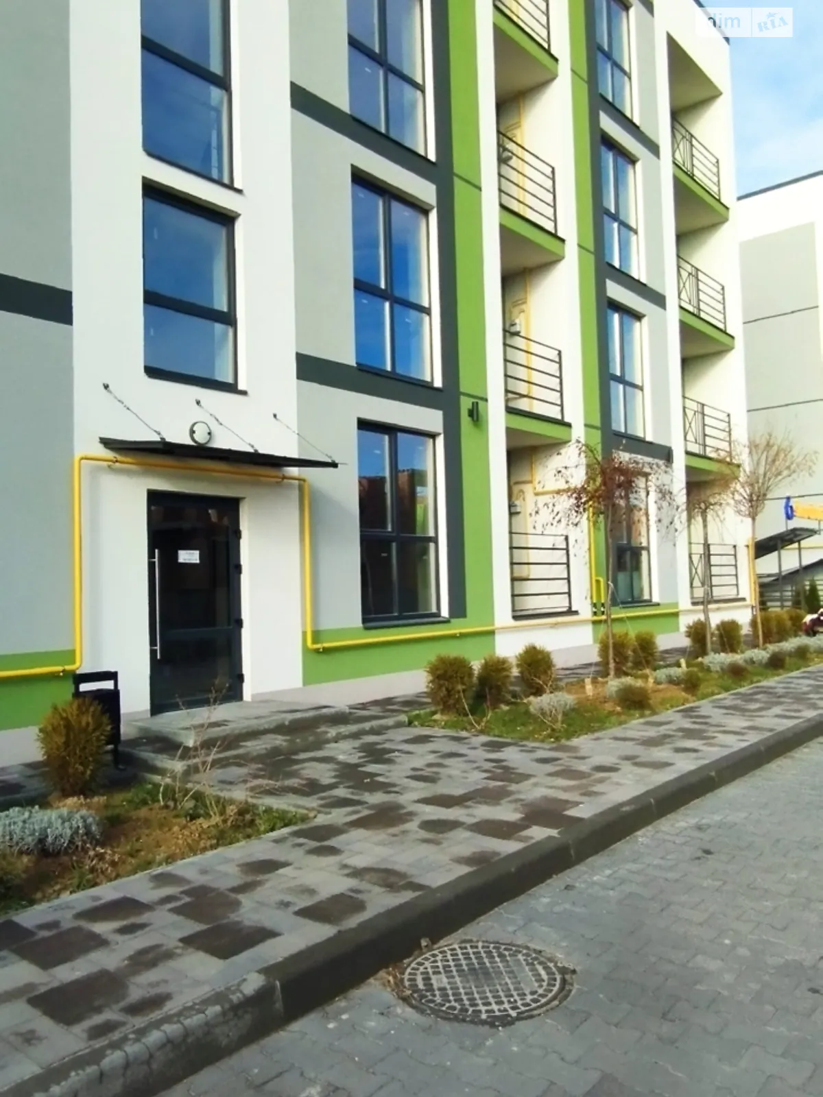 Продається 1-кімнатна квартира 34.4 кв. м у Гостомелі, вул. Українська, 12/1 - фото 1