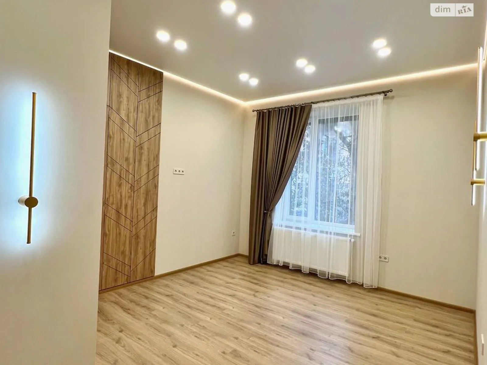Продається 2-кімнатна квартира 46 кв. м у Чернівцях, вул. Кордуби Мирона - фото 1