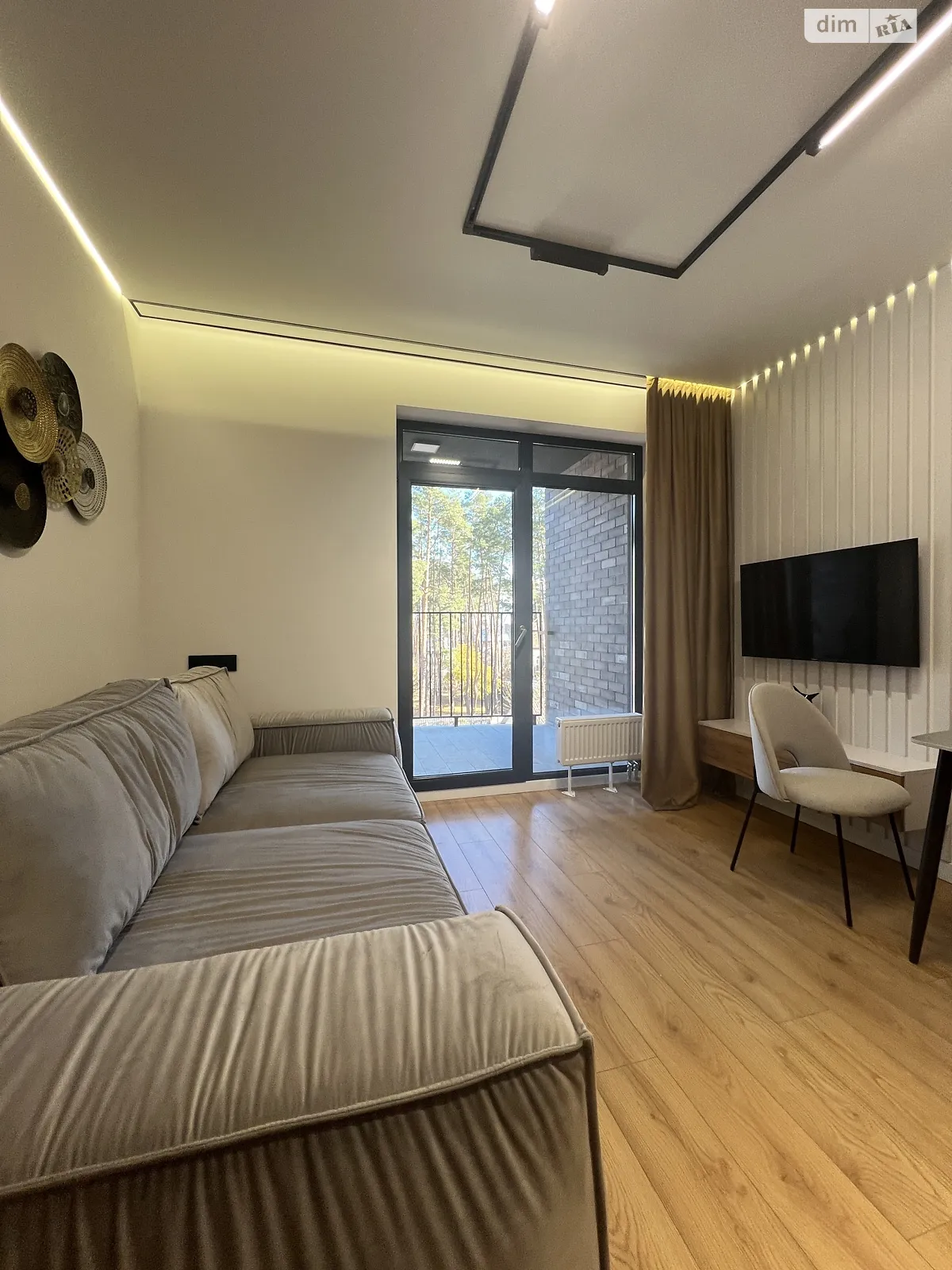 Продается 2-комнатная квартира 43 кв. м в Ирпене, ул. Украинская, 1Б - фото 1
