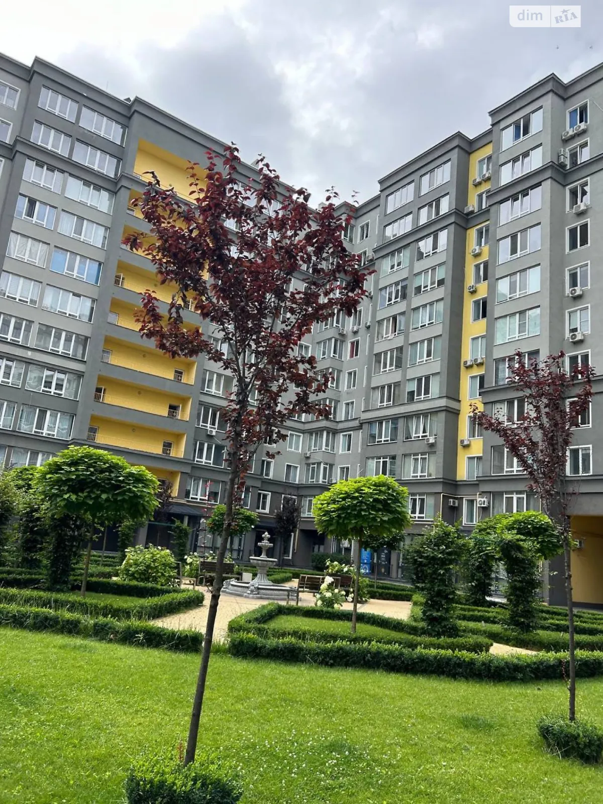 Продается 1-комнатная квартира 39 кв. м в Буче, ул. Ивана Кожедуба, 4Г - фото 1