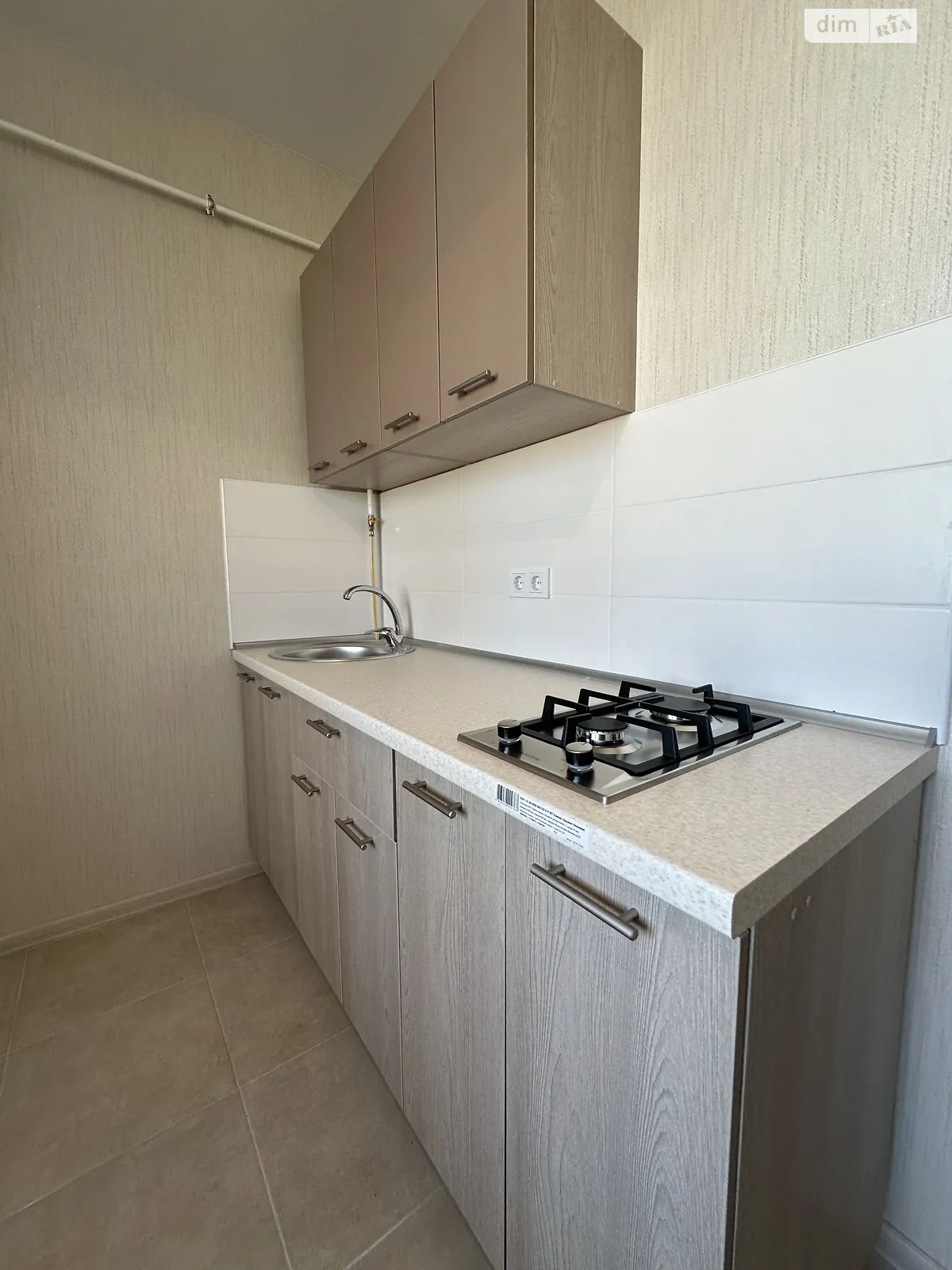 Продается 1-комнатная квартира 32.7 кв. м в Авангарде, ул. Европейская, 22 - фото 1