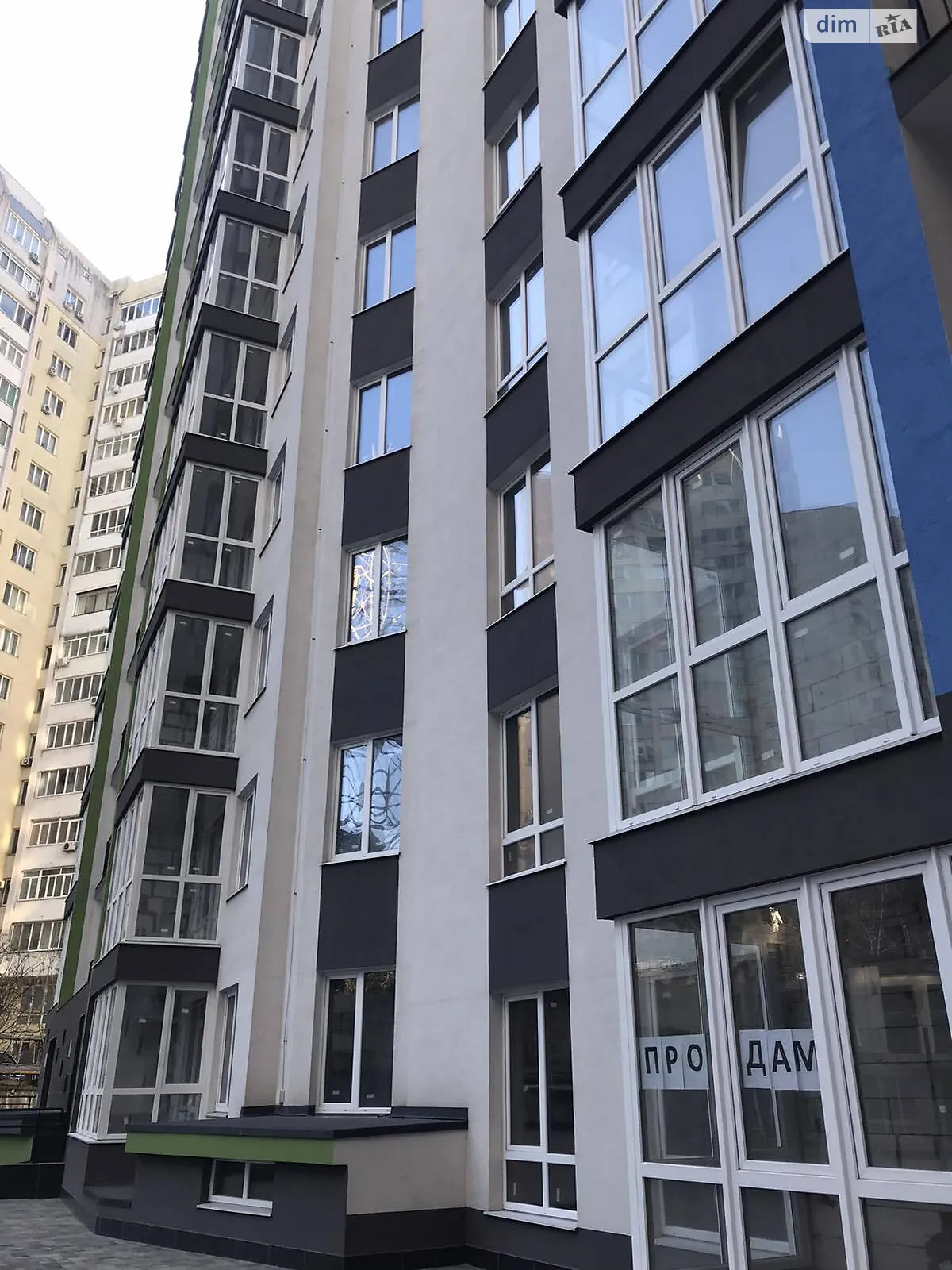 Продается 1-комнатная квартира 39 кв. м в Одессе, ул. Пишоновская, 22 - фото 1