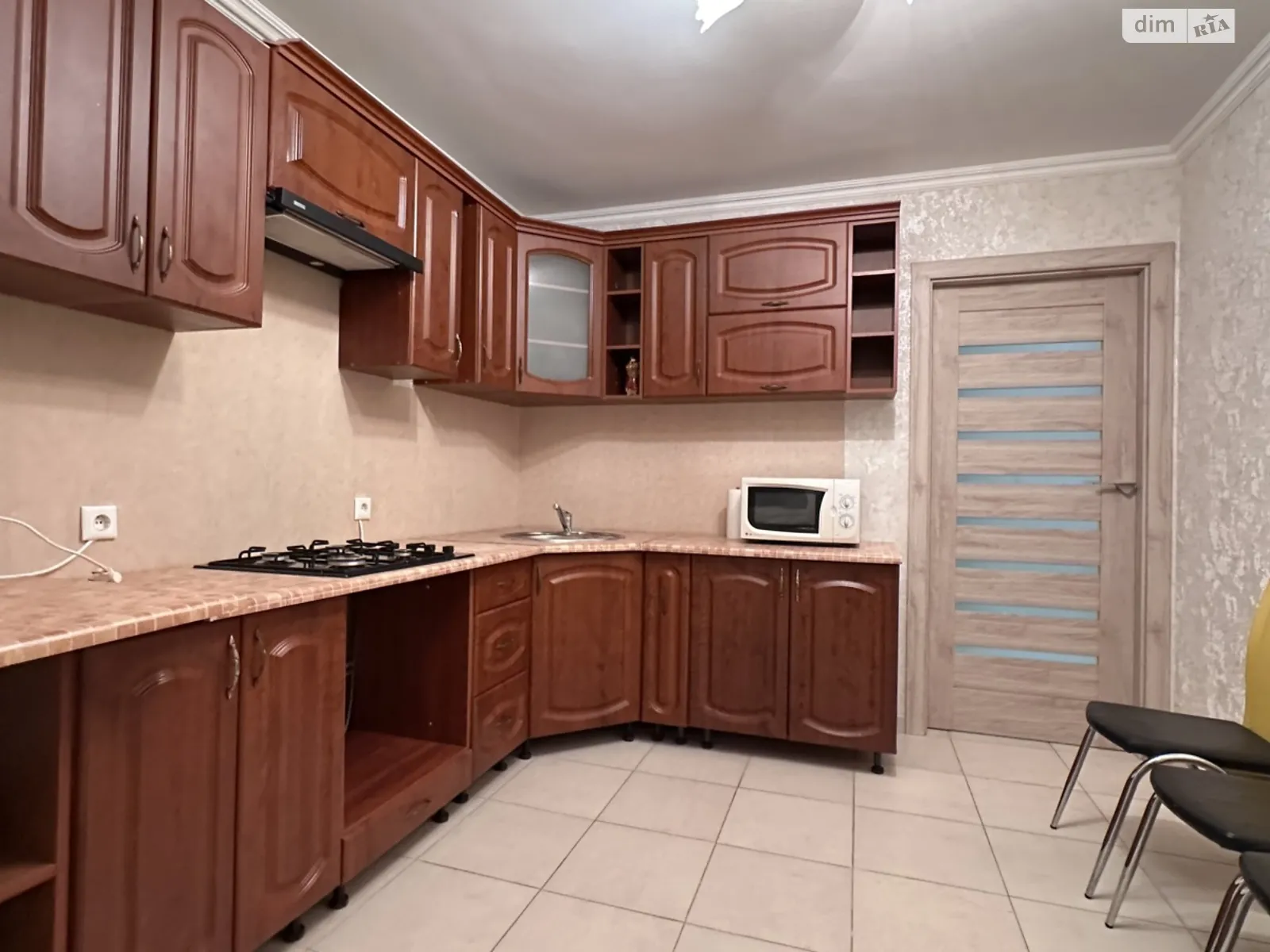 Продается 1-комнатная квартира 45 кв. м в Хмельницком, ул. Заречанская - фото 1