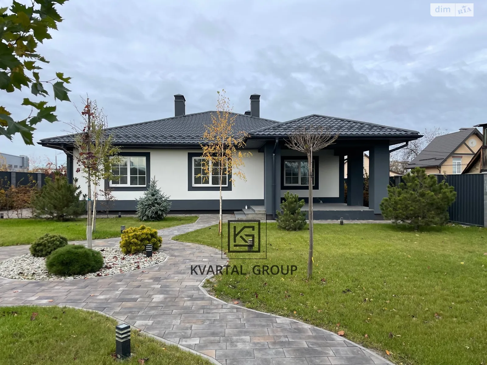 Продается одноэтажный дом 149.8 кв. м с гаражом, цена: 275000 $ - фото 1