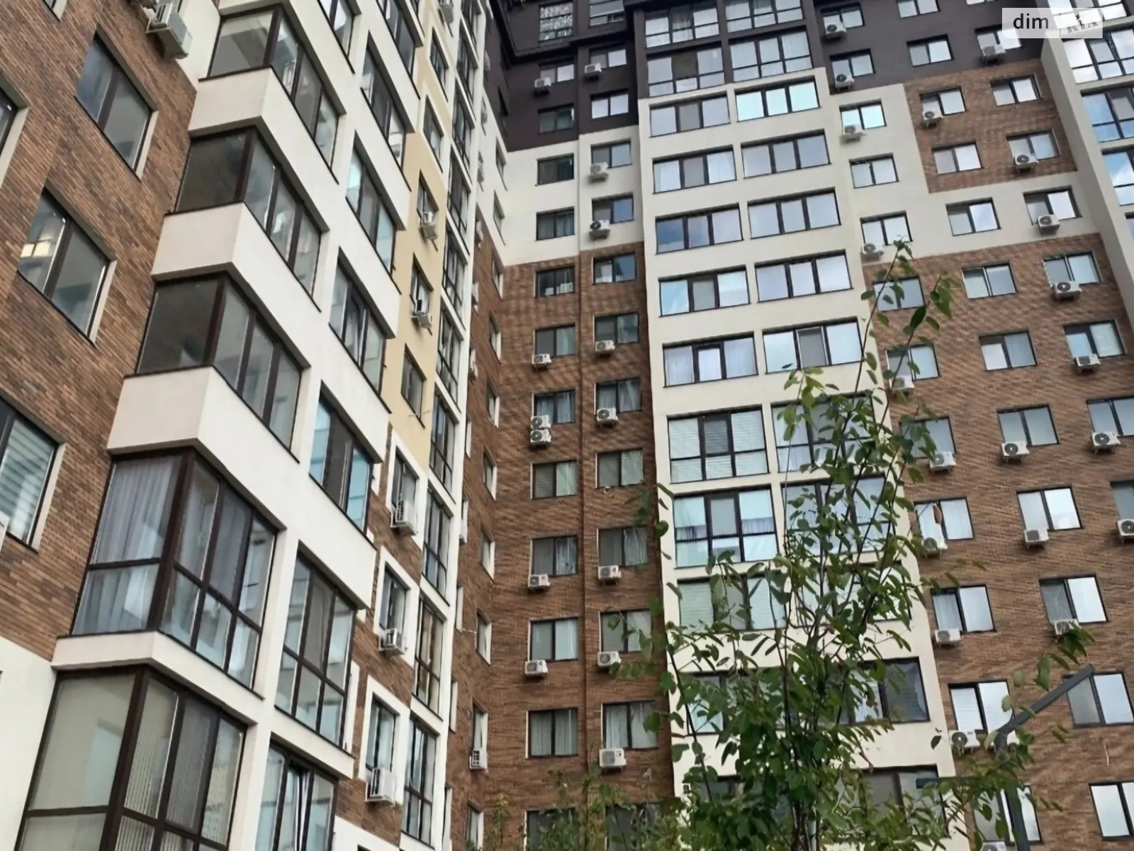 Продается 1-комнатная квартира 44.7 кв. м в Крыжановка, ул. Марсельская, 33/2 - фото 1