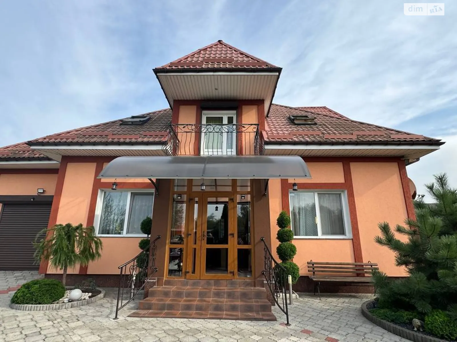 Продається будинок 2 поверховий 200 кв. м з ділянкою, цена: 210000 $ - фото 1