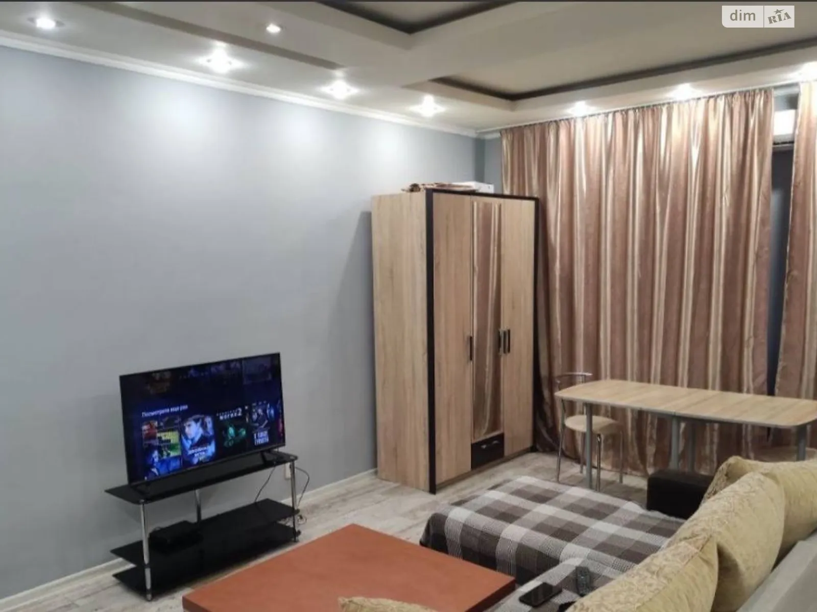 Продается 2-комнатная квартира 71.3 кв. м в Одессе, ул. Пастера - фото 1