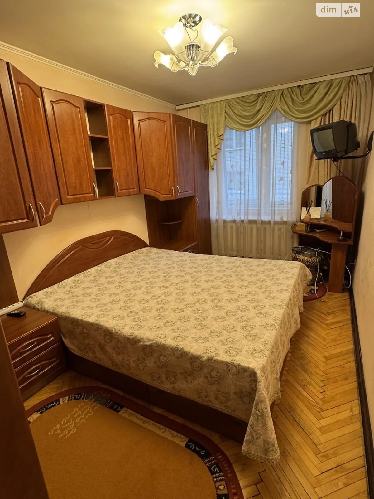 Здається в оренду кімната 30 кв. м у Львові, цена: 6500 грн - фото 1