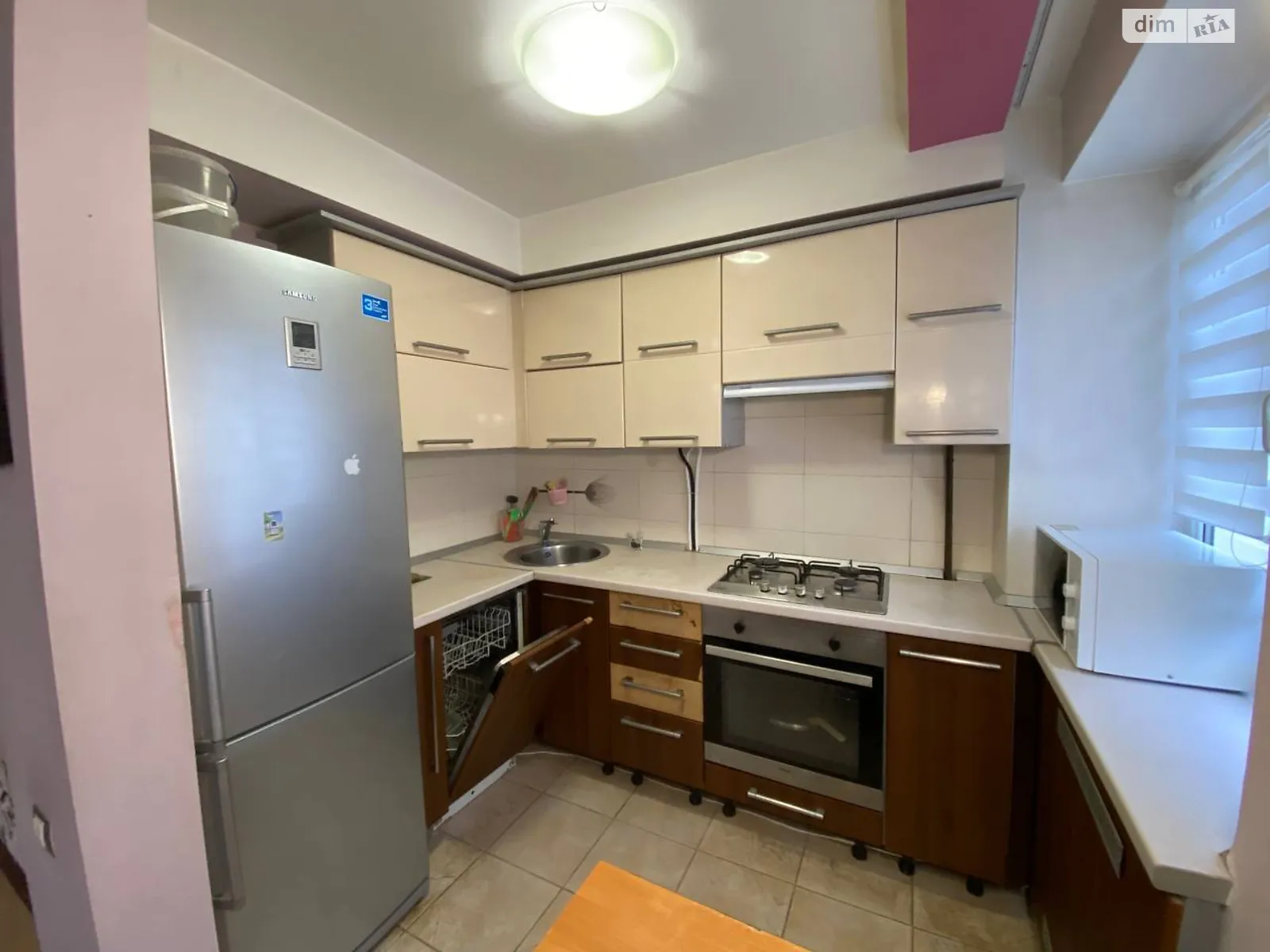 Продается 2-комнатная квартира 45 кв. м в Черноморске, ул. Корабельная - фото 1