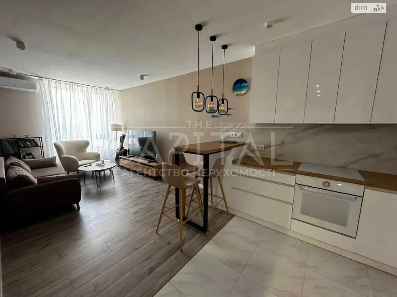 Продается 1-комнатная квартира 47 кв. м в Киеве, ул. Заречная, 16 - фото 1