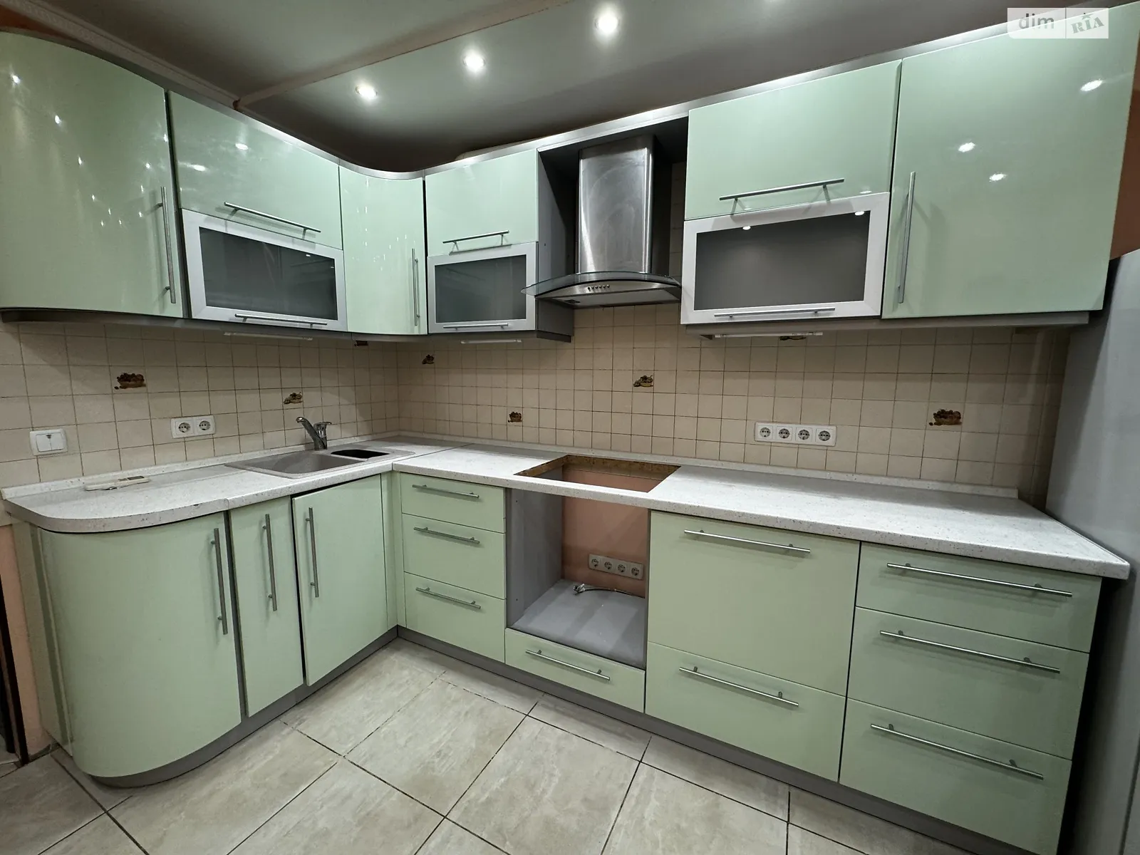 Продается 3-комнатная квартира 65.2 кв. м в Ворзеле, цена: 55000 $ - фото 1
