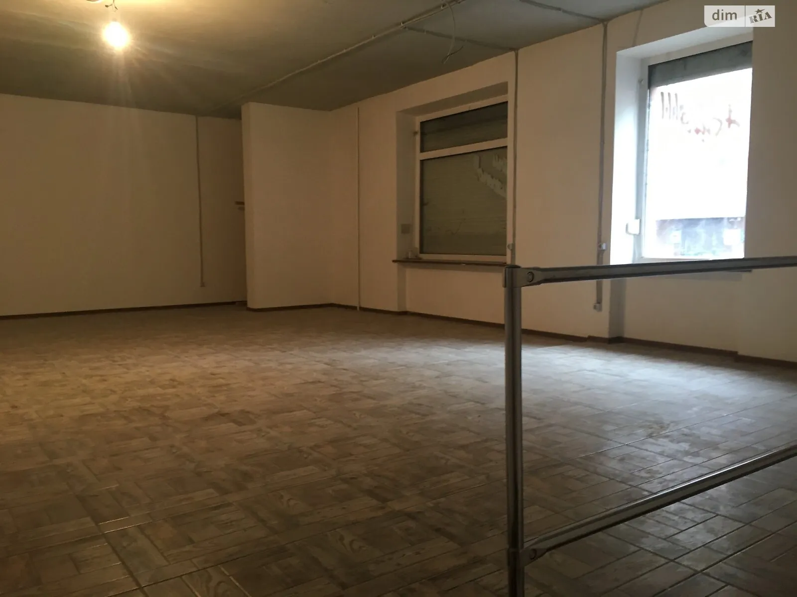 Сдается в аренду помещения свободного назначения 140 кв. м в 5-этажном здании, цена: 48000 грн - фото 1