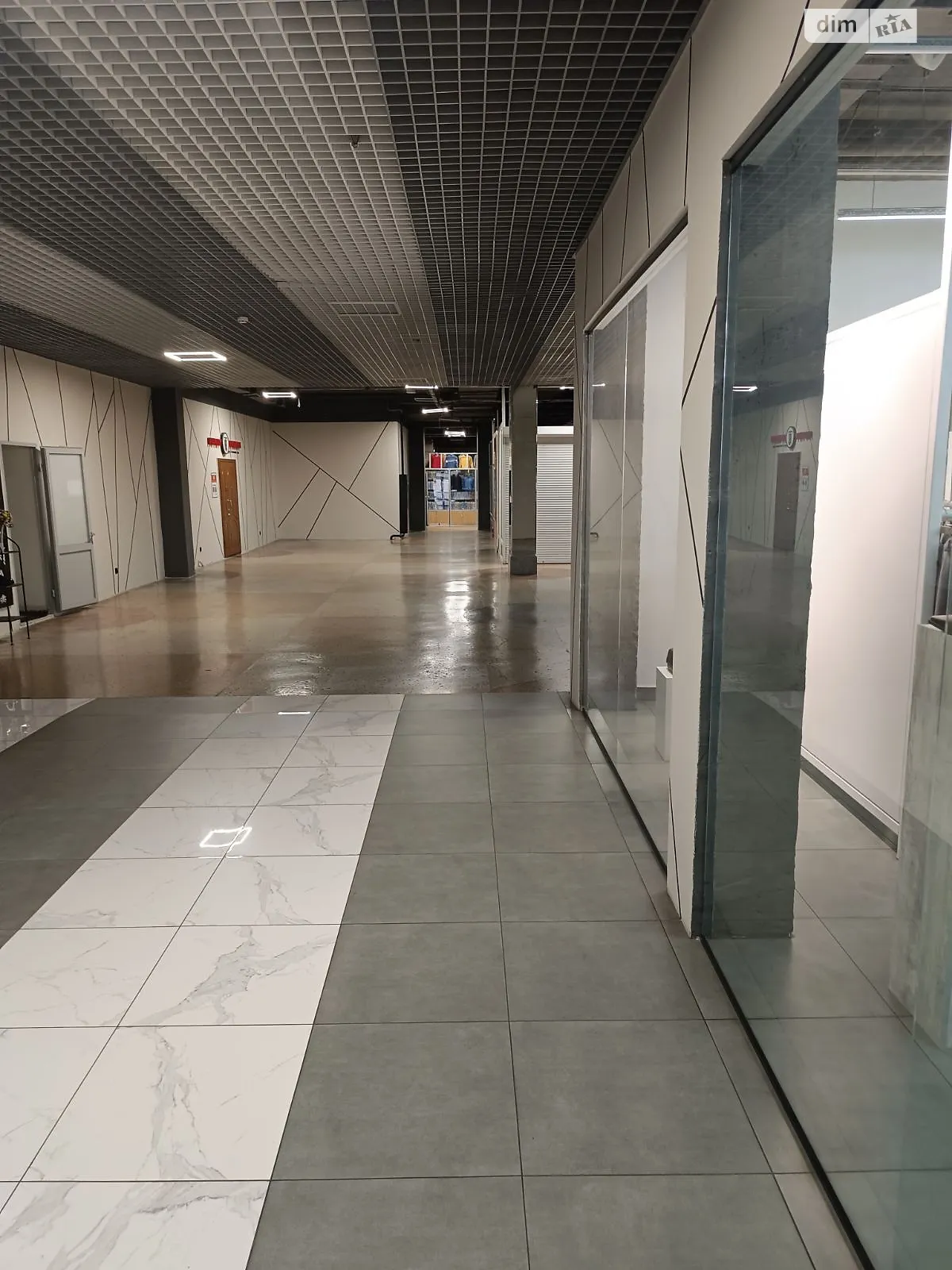 Здається в оренду приміщення вільного призначення 188 кв. м в 5-поверховій будівлі, цена: 67680 грн - фото 1