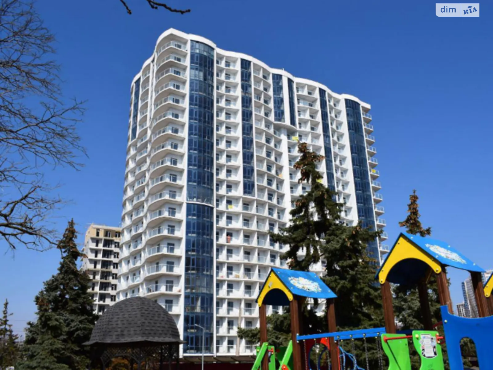 Продається 2-кімнатна квартира 65 кв. м у Одесі, пров. Кордонний, 2/2 - фото 1