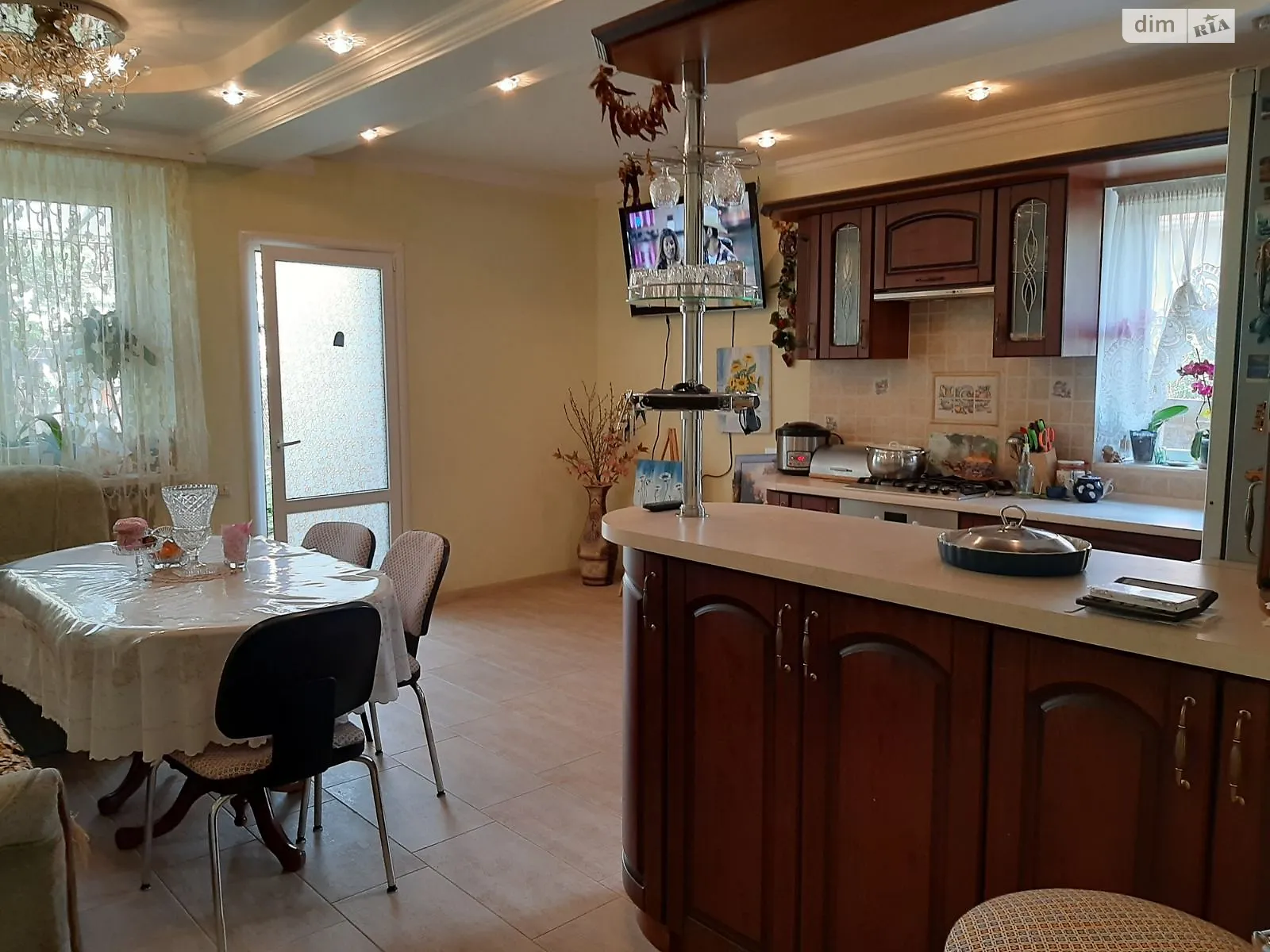 Продается часть дома 110 кв. м с камином, цена: 160000 $ - фото 1