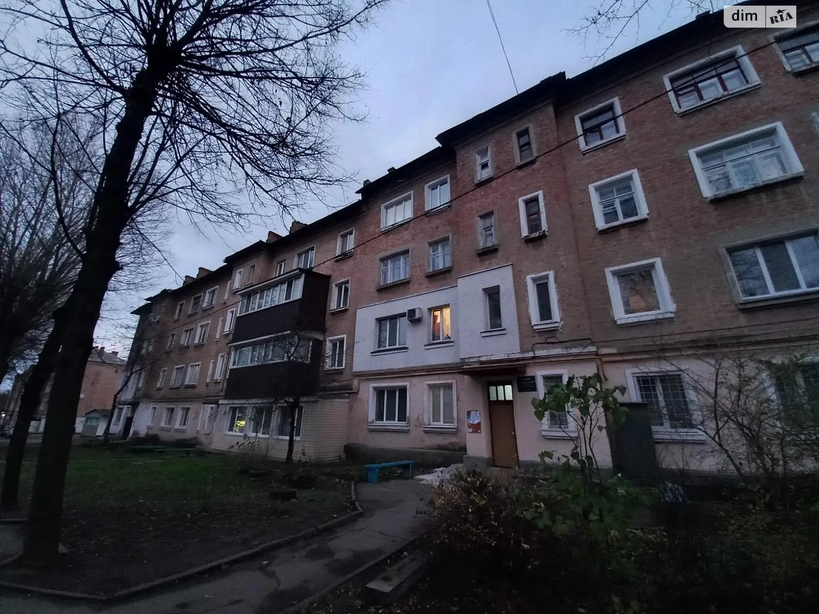 Продается 3-комнатная квартира 70.6 кв. м в Хмельницком, ул. Героев АТО, 3 - фото 1