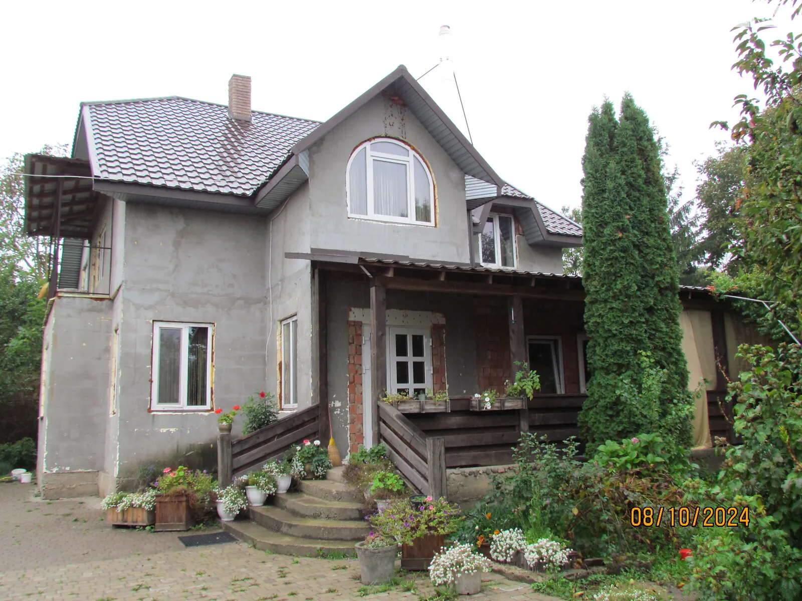 Продается дом на 2 этажа 197 кв. м с камином, цена: 170000 $ - фото 1