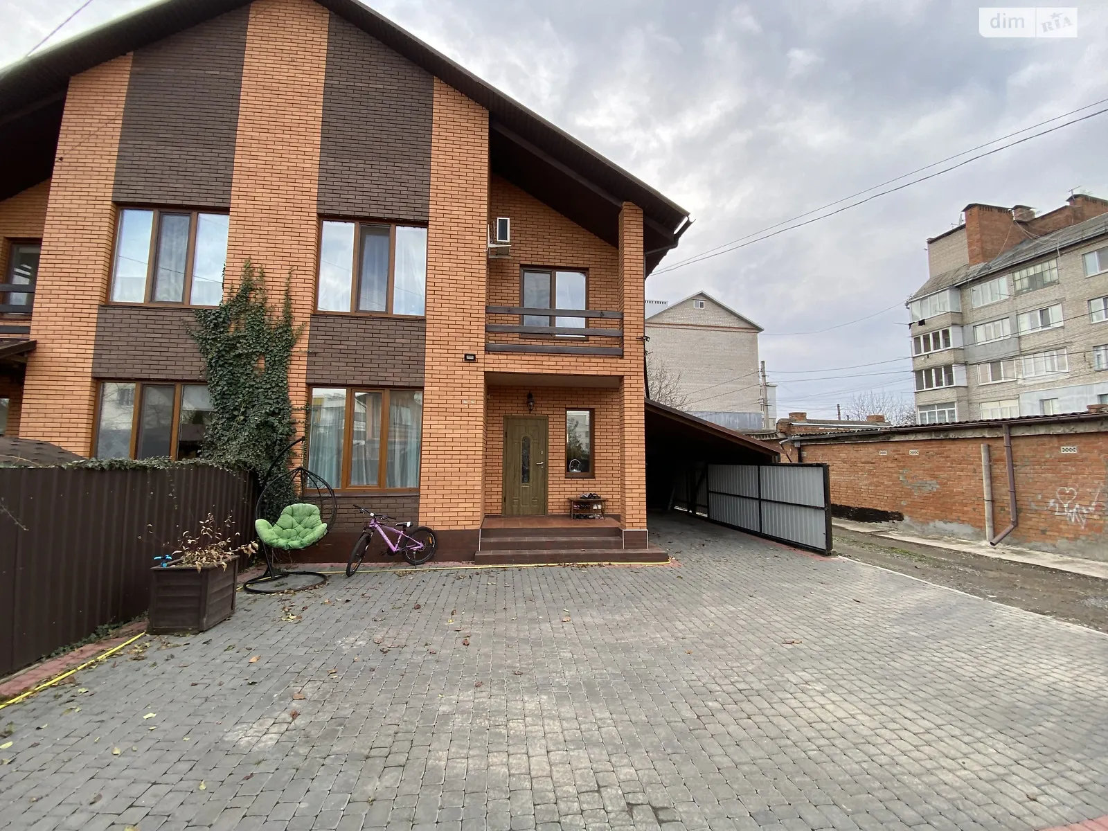 Продается часть дома 70 кв. м с бассейном, цена: 130000 $ - фото 1