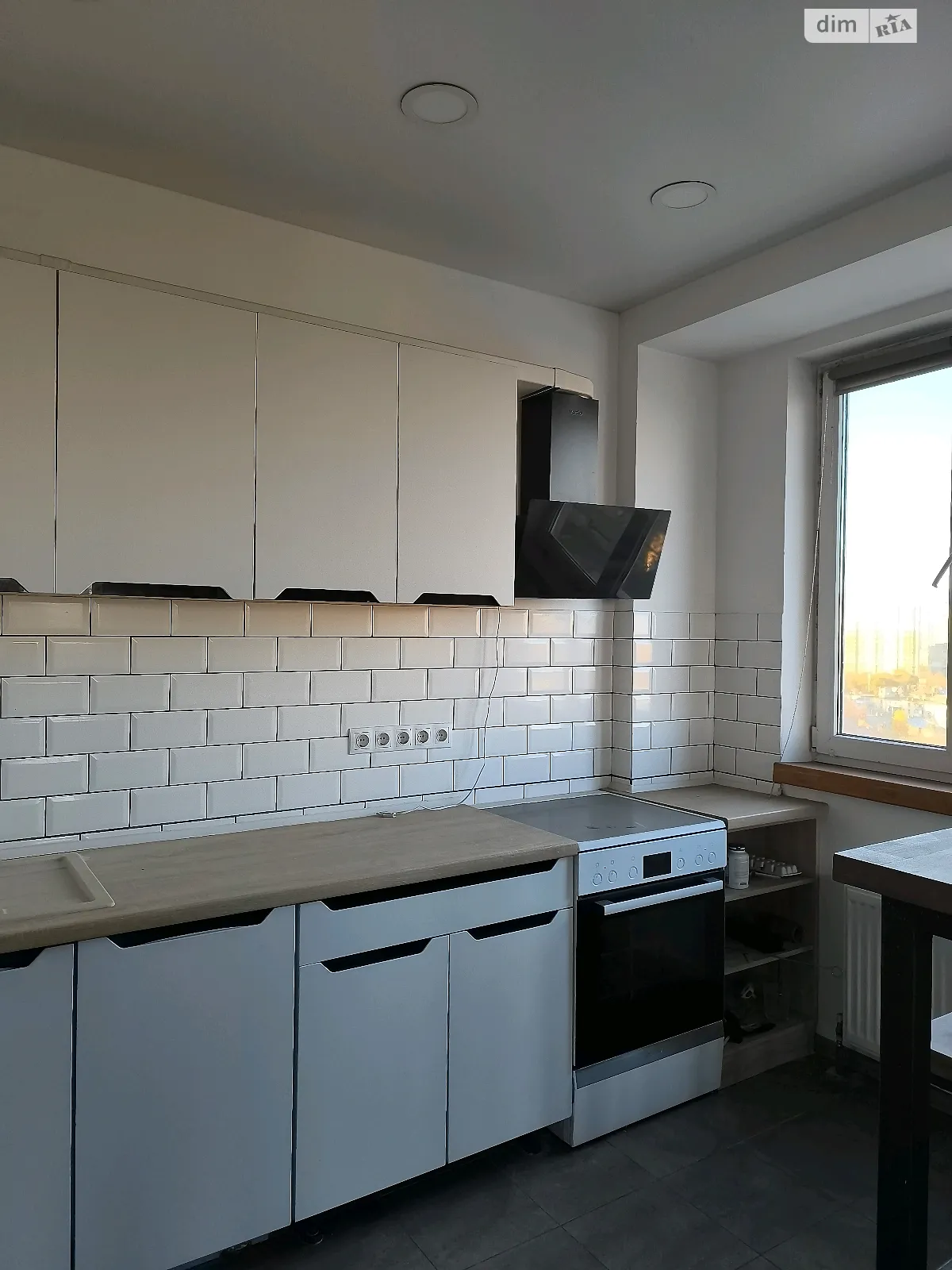 Продается 1-комнатная квартира 44 кв. м в Одессе, ул. Прохоровская, 39 - фото 1
