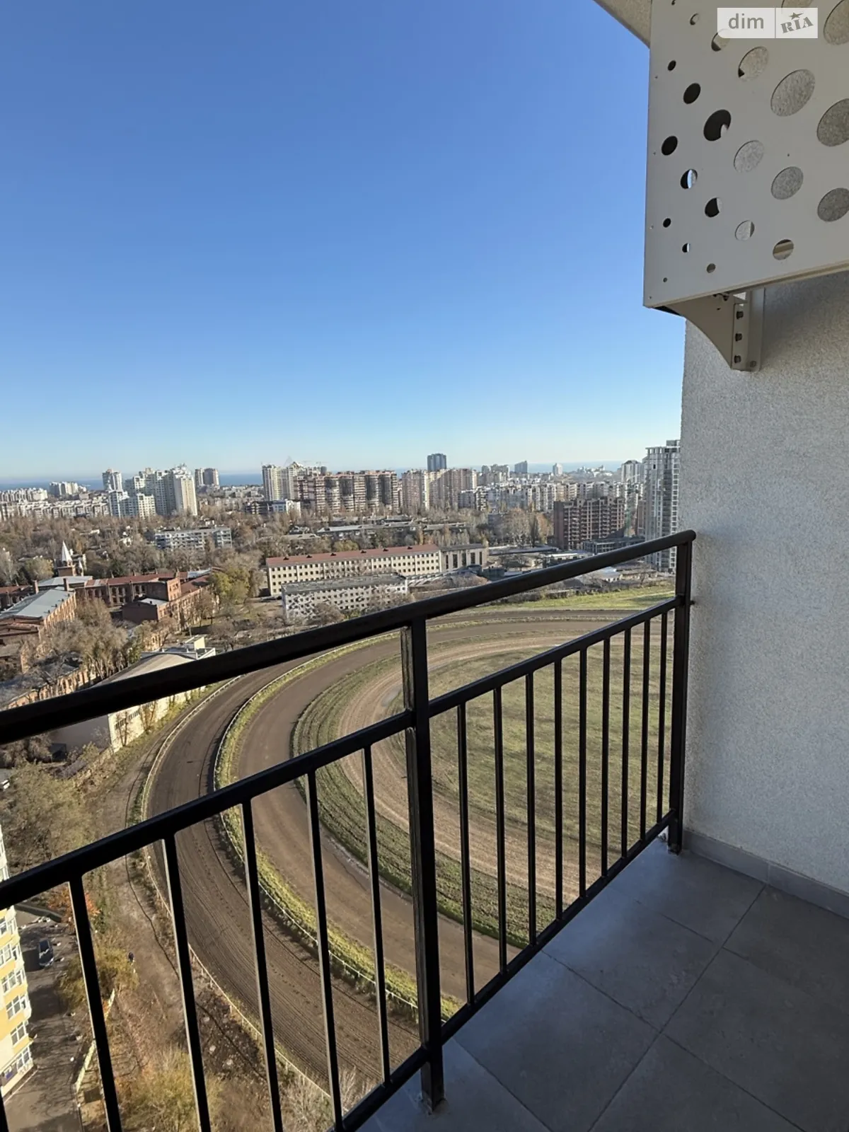Продається 1-кімнатна квартира 41.7 кв. м у Одесі, цена: 43000 $ - фото 1