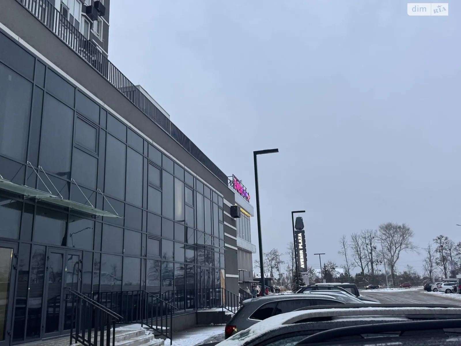 Сдается в аренду помещения свободного назначения 98 кв. м в 19-этажном здании, цена: 1274 $ - фото 1