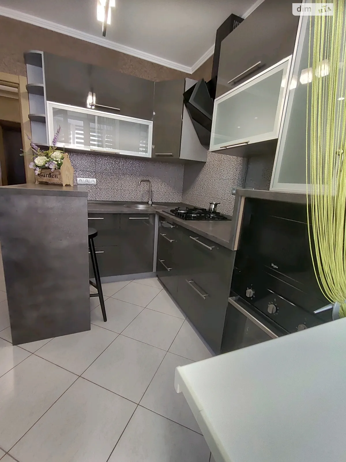 Продается 1-комнатная квартира 36.7 кв. м в Ирпене, ул. Суворова, 1О - фото 1