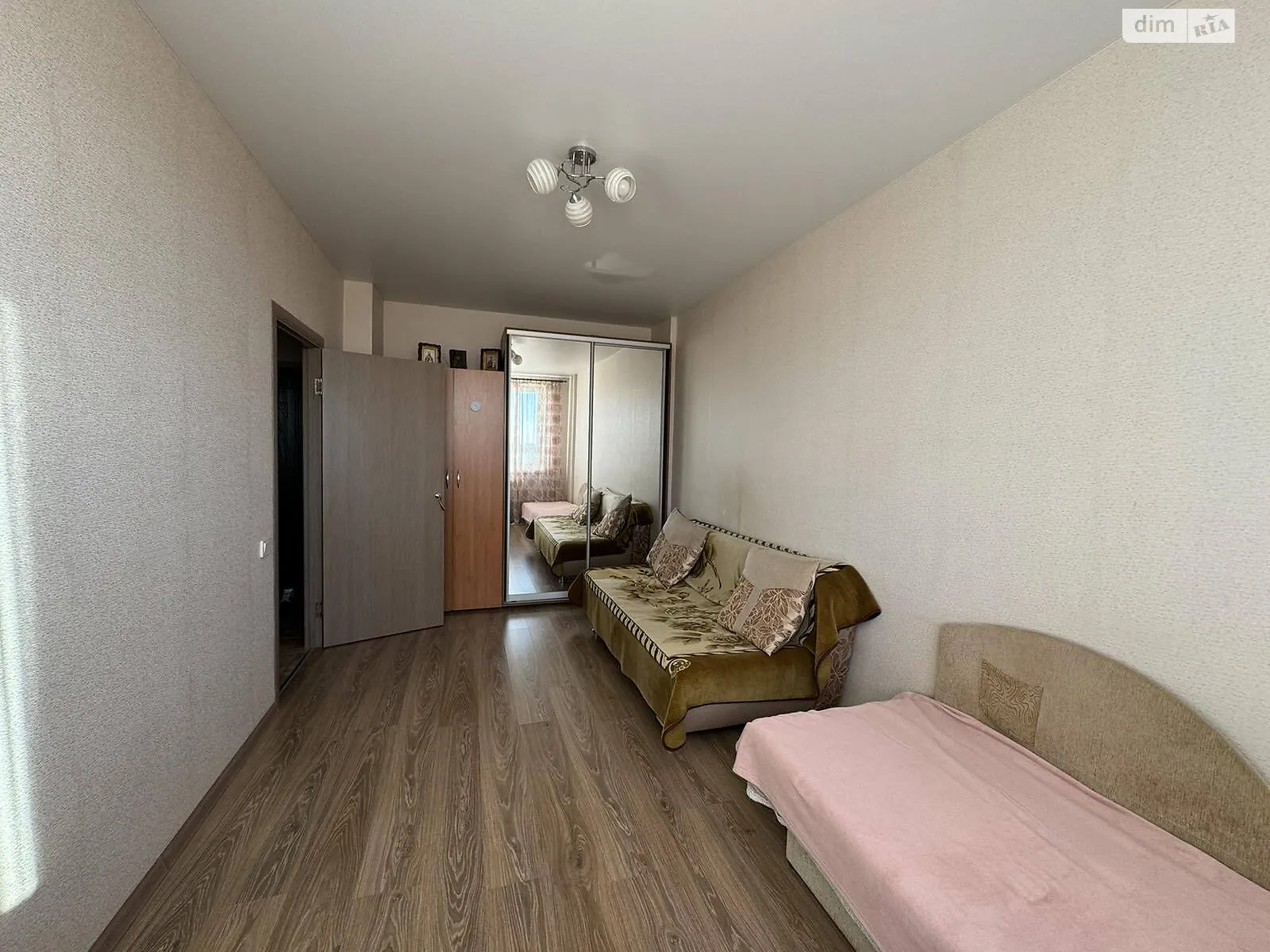 Продается 1-комнатная квартира 33.3 кв. м в Авангарде, цена: 23000 $ - фото 1