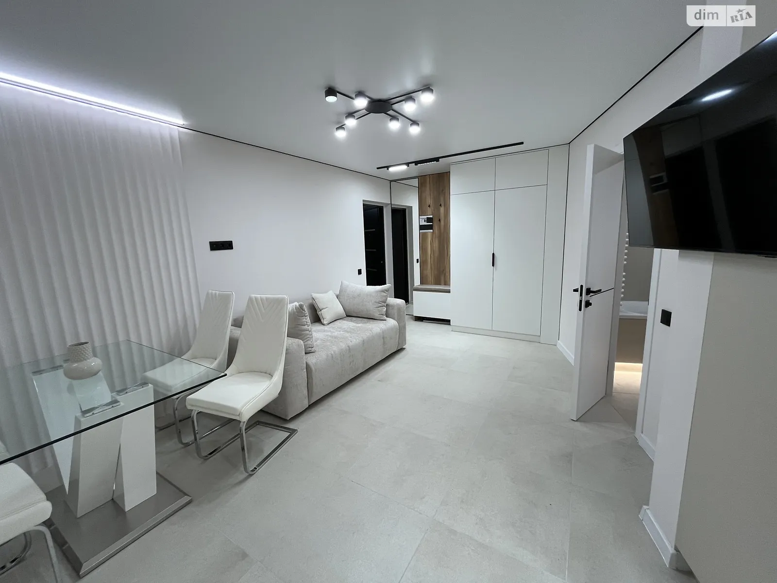 2-кімнатна квартира 59.5 кв. м у Тернополі, цена: 68000 $ - фото 1