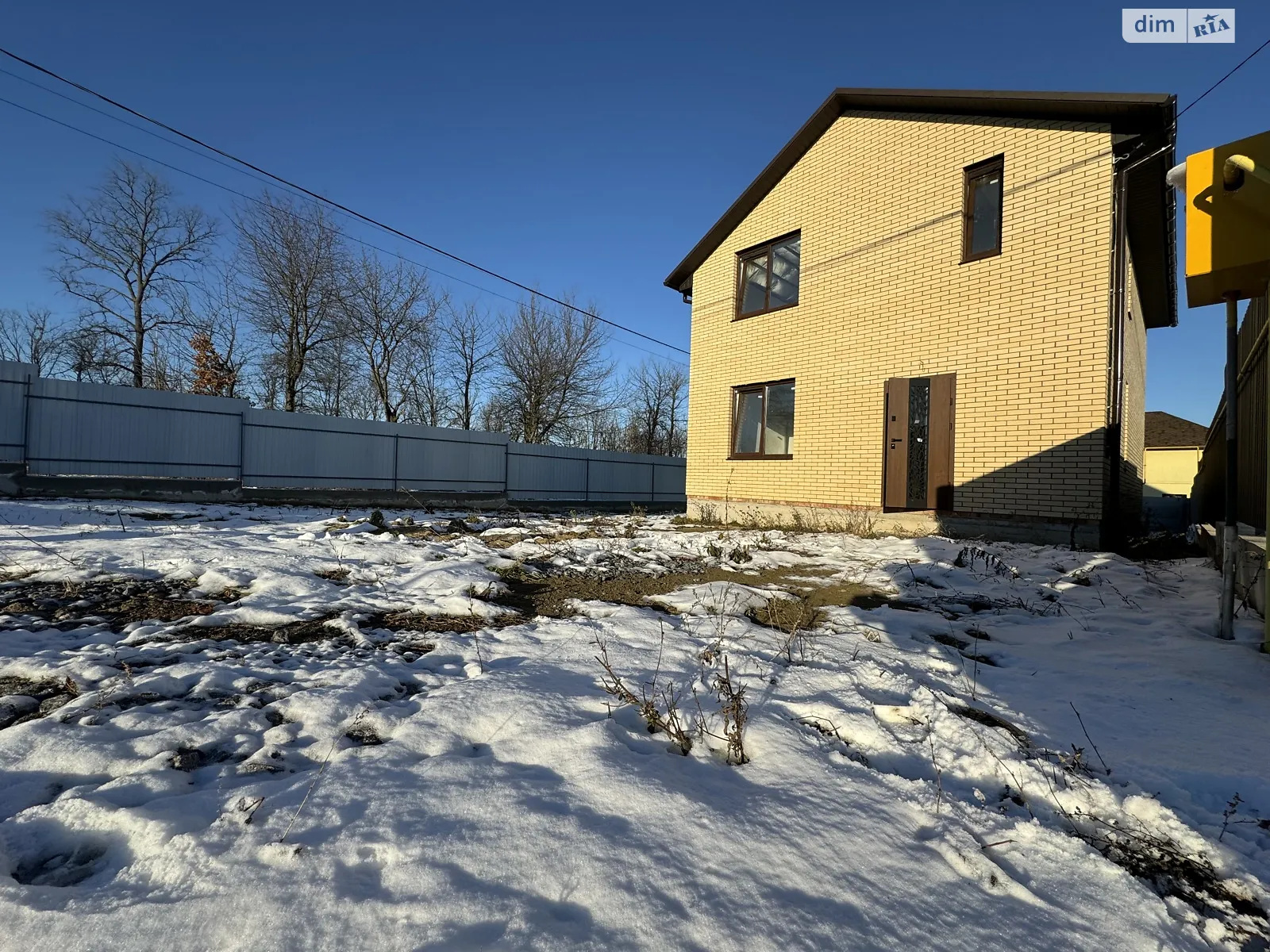 Продается дом на 2 этажа 125 кв. м с камином, цена: 85000 $ - фото 1